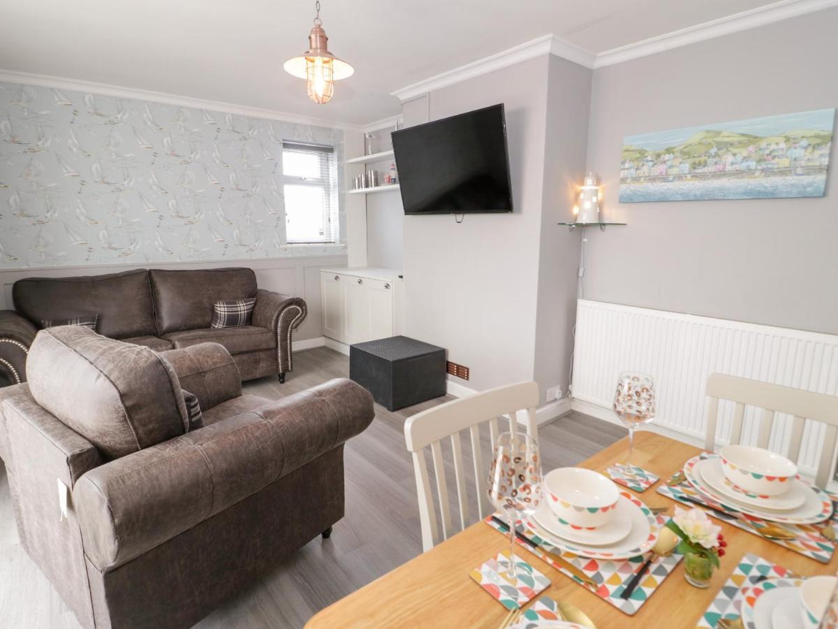 Seaside Retreat Villa Prestatyn Exterior photo